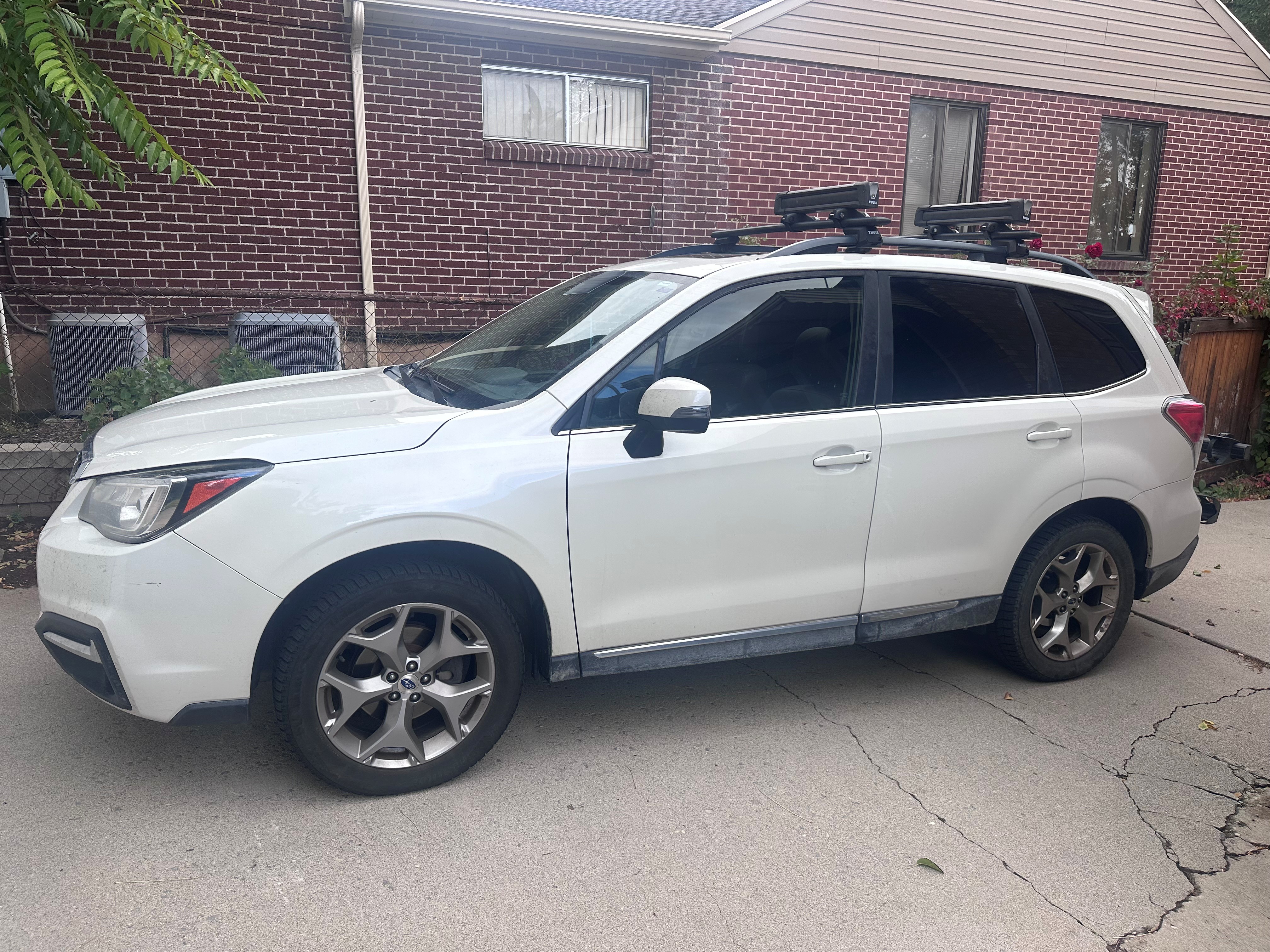 Used 2017 Subaru Forester 2.5i Touring AWD/4WD image 1