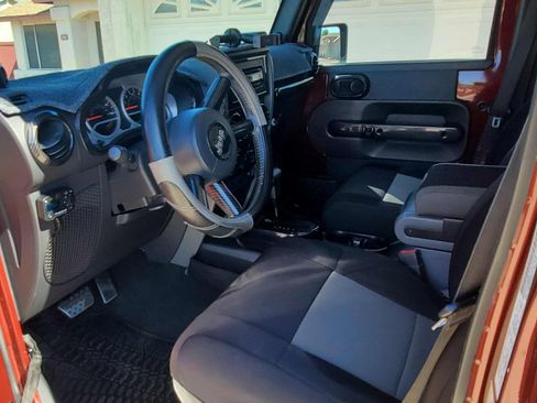 Used 2007 Jeep Wrangler Unlimited Sahara w/ Trailer Tow Group image 11