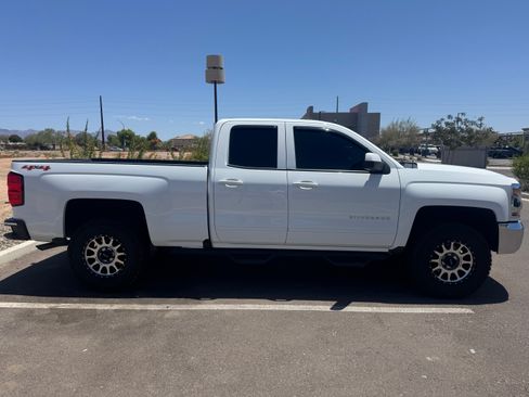 Used 2016 Chevrolet Silverado 1500 LT w/ All Star Edition AWD/4WD image 2
