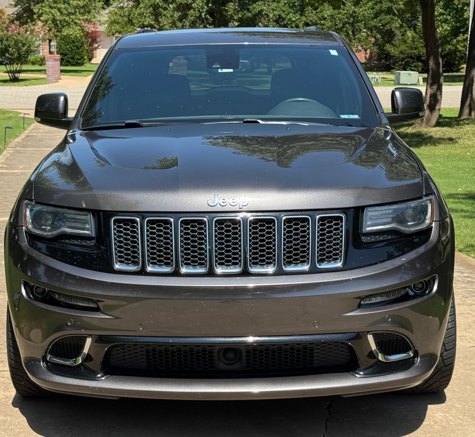 Used 2014 Jeep Grand Cherokee SRT8 w/ Luxury Group II AWD/4WD image 8