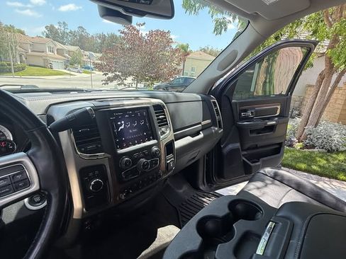 Used 2018 RAM 2500 Laramie AWD/4WD image 11