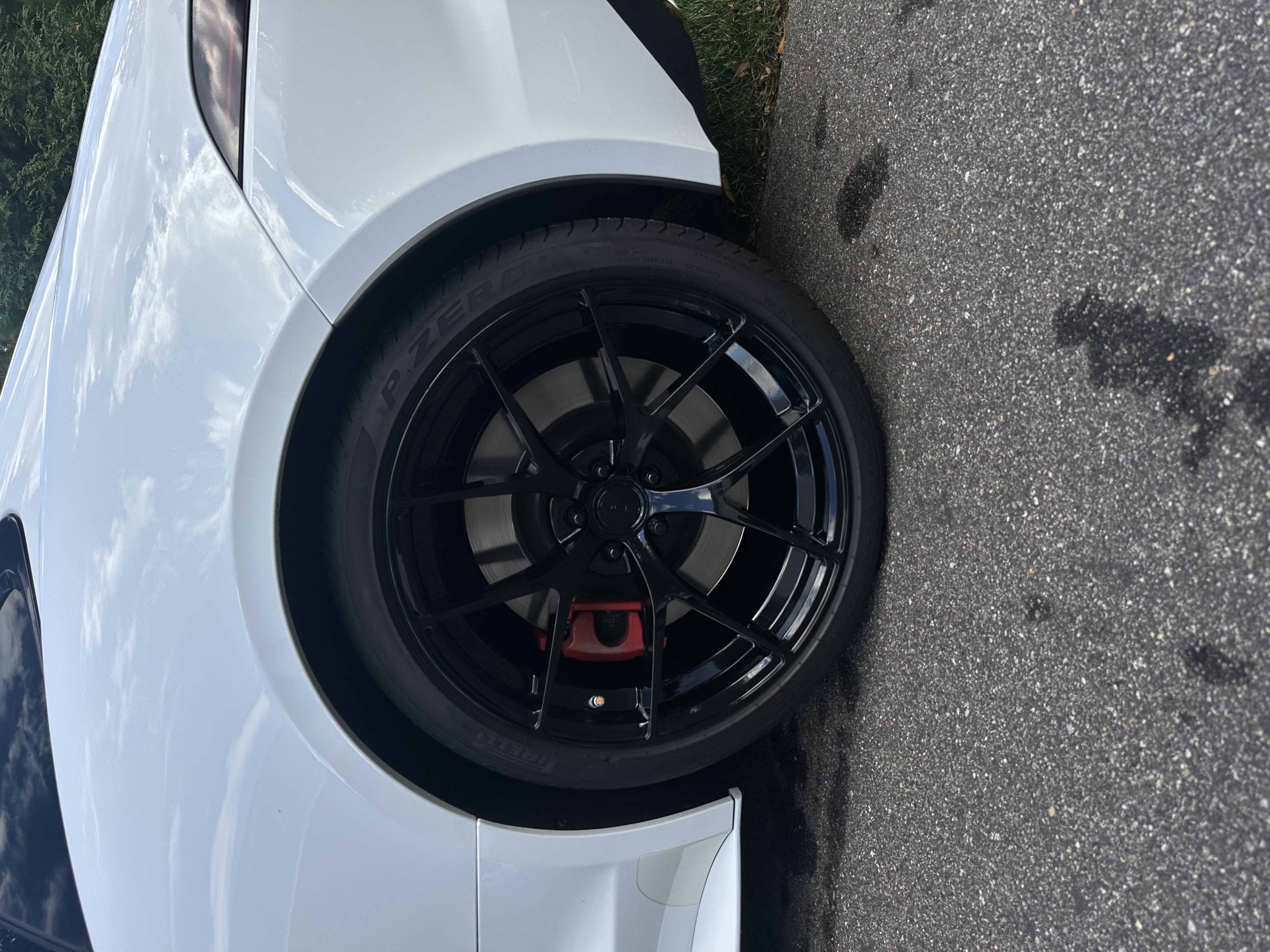 Used 2016 Jaguar F-TYPE R AWD/4WD image 15