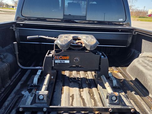 Used 2016 Ford F350 Lariat w/ Lariat Ultimate Package image 12