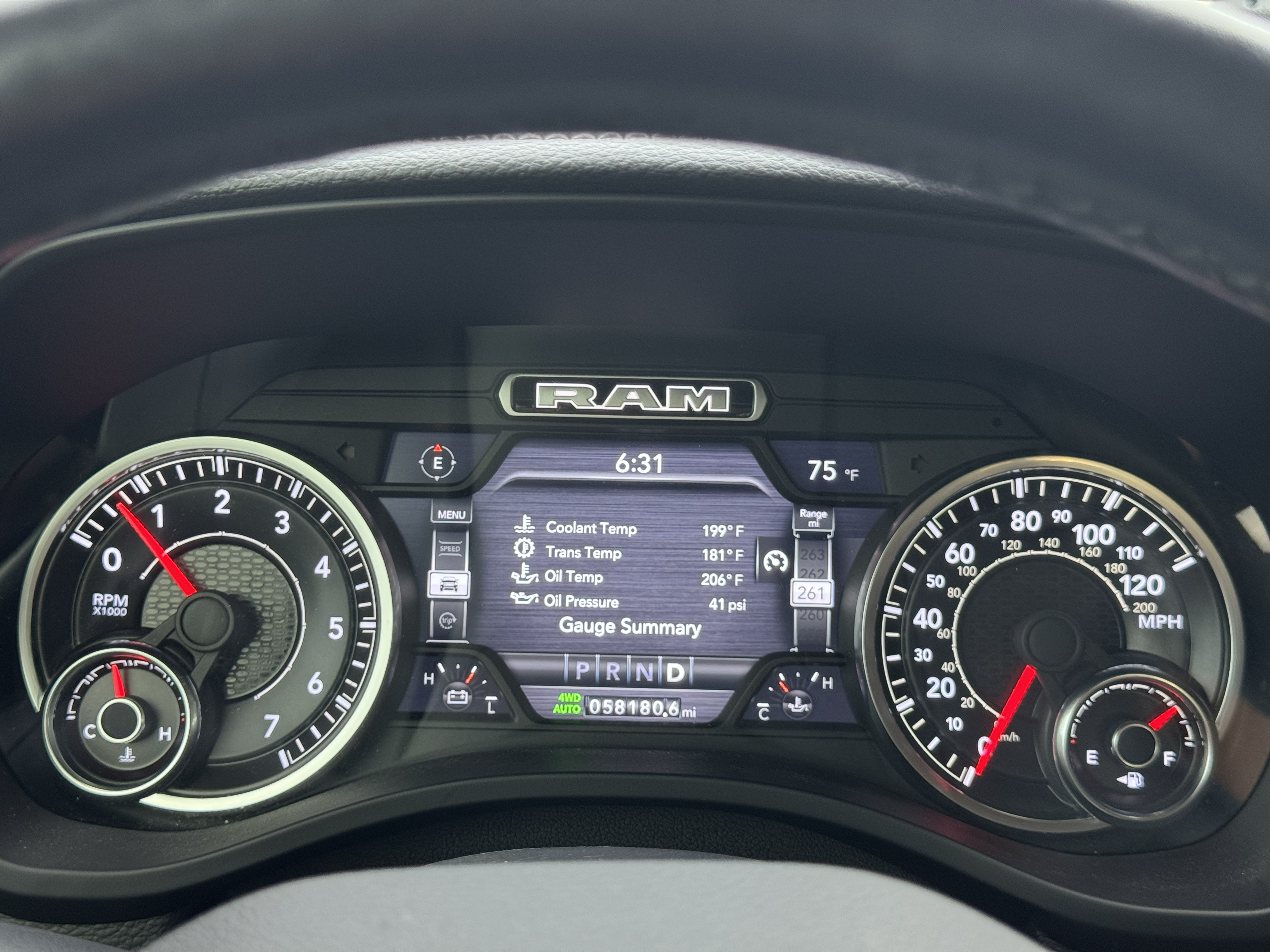 Used 2019 RAM 1500 Laramie AWD/4WD image 18