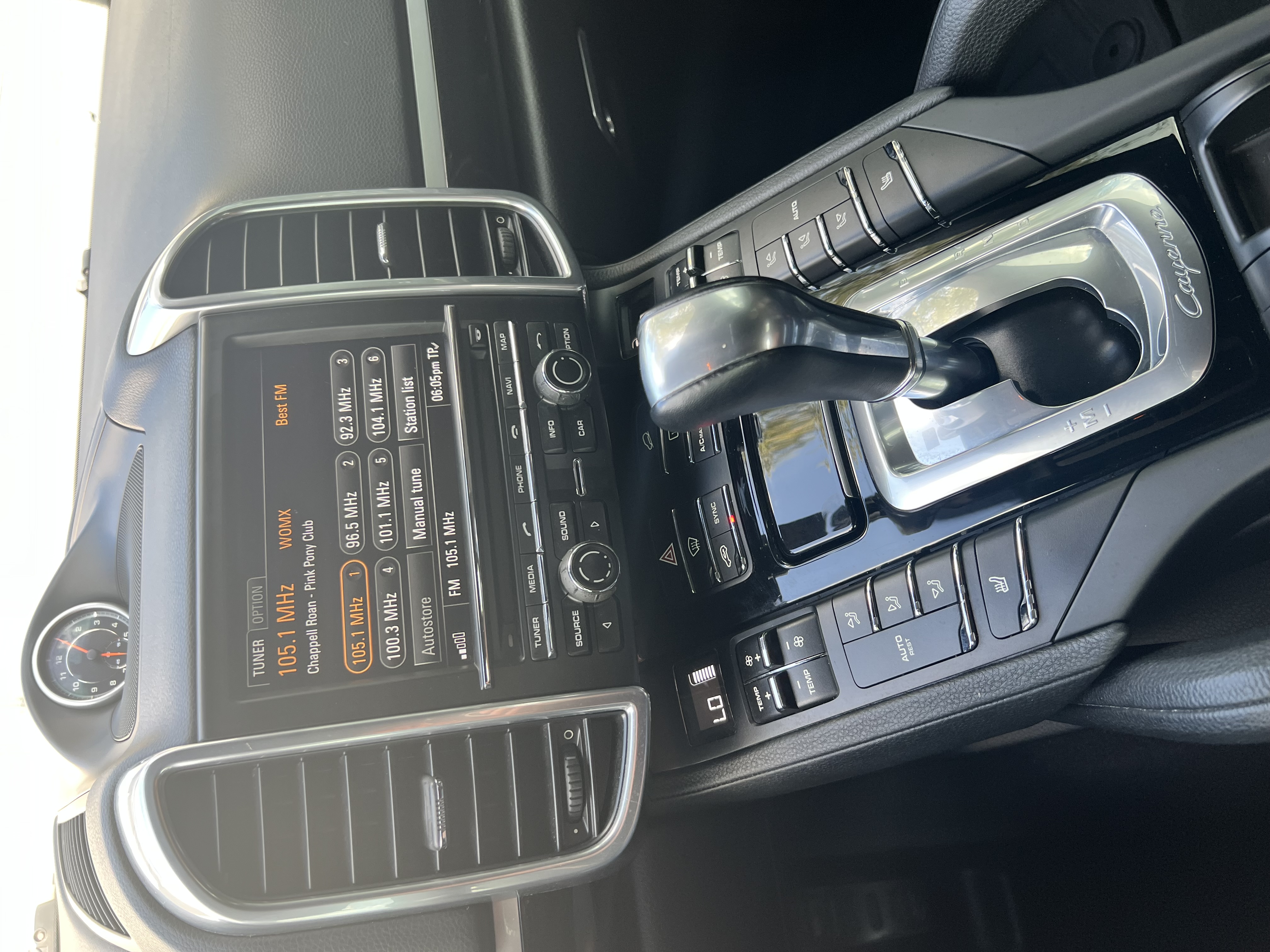 Used 2014 Porsche Cayenne AWD/4WD image 11