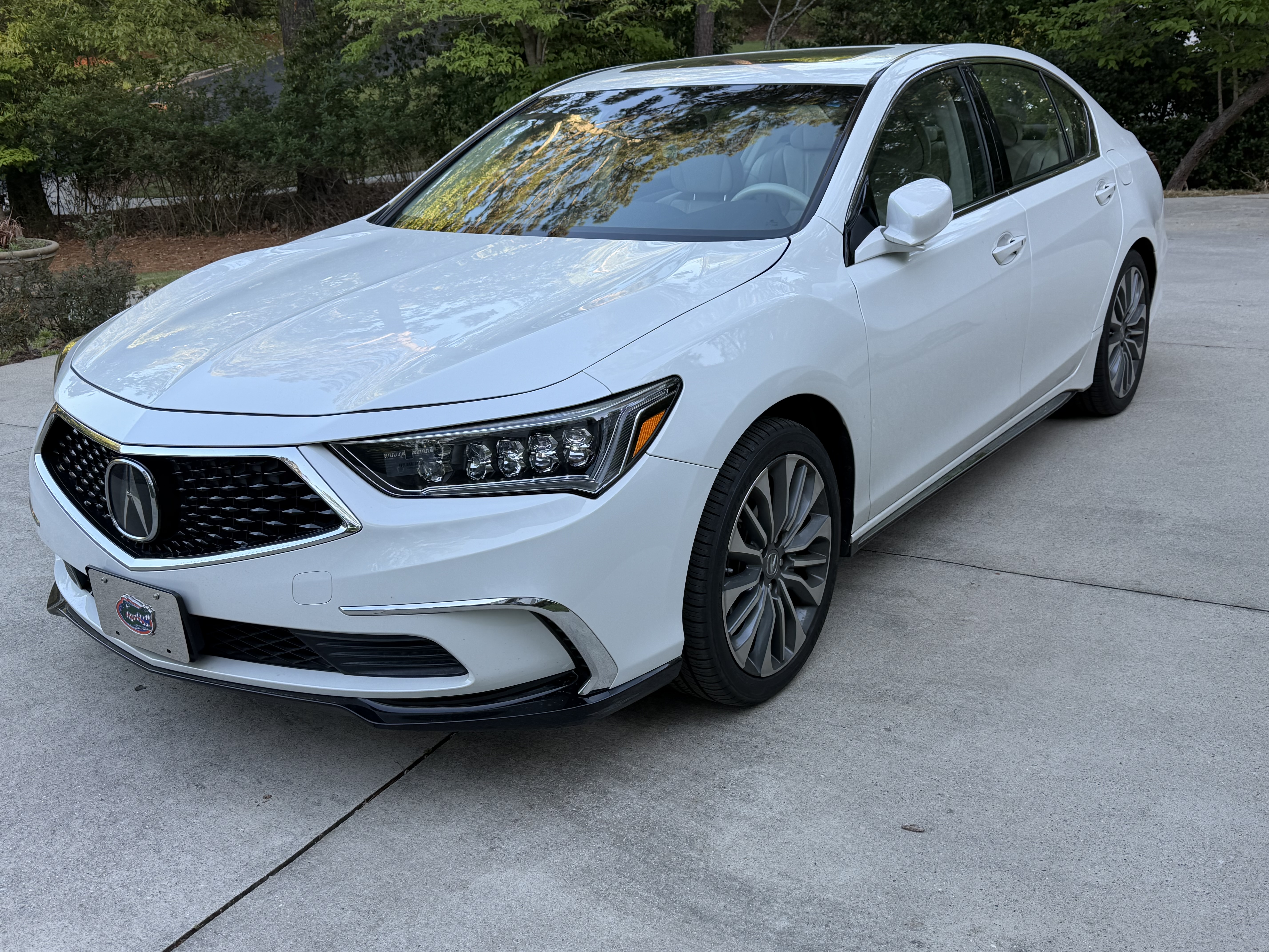 Used 2019 Acura RLX w/ Technology Package FWD image 1