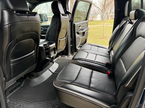 Used 2023 RAM 1500 Laramie image 28