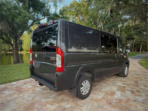 Used 2022 RAM ProMaster 1500 w/ Premium R/V Group FWD image 8