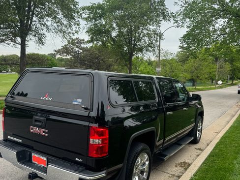 Used 2015 GMC Sierra 1500 SLT w/ SLT Crew Cab Value Package image 5