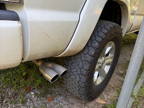 Used 2010 Toyota Tacoma PreRunner RWD image 8