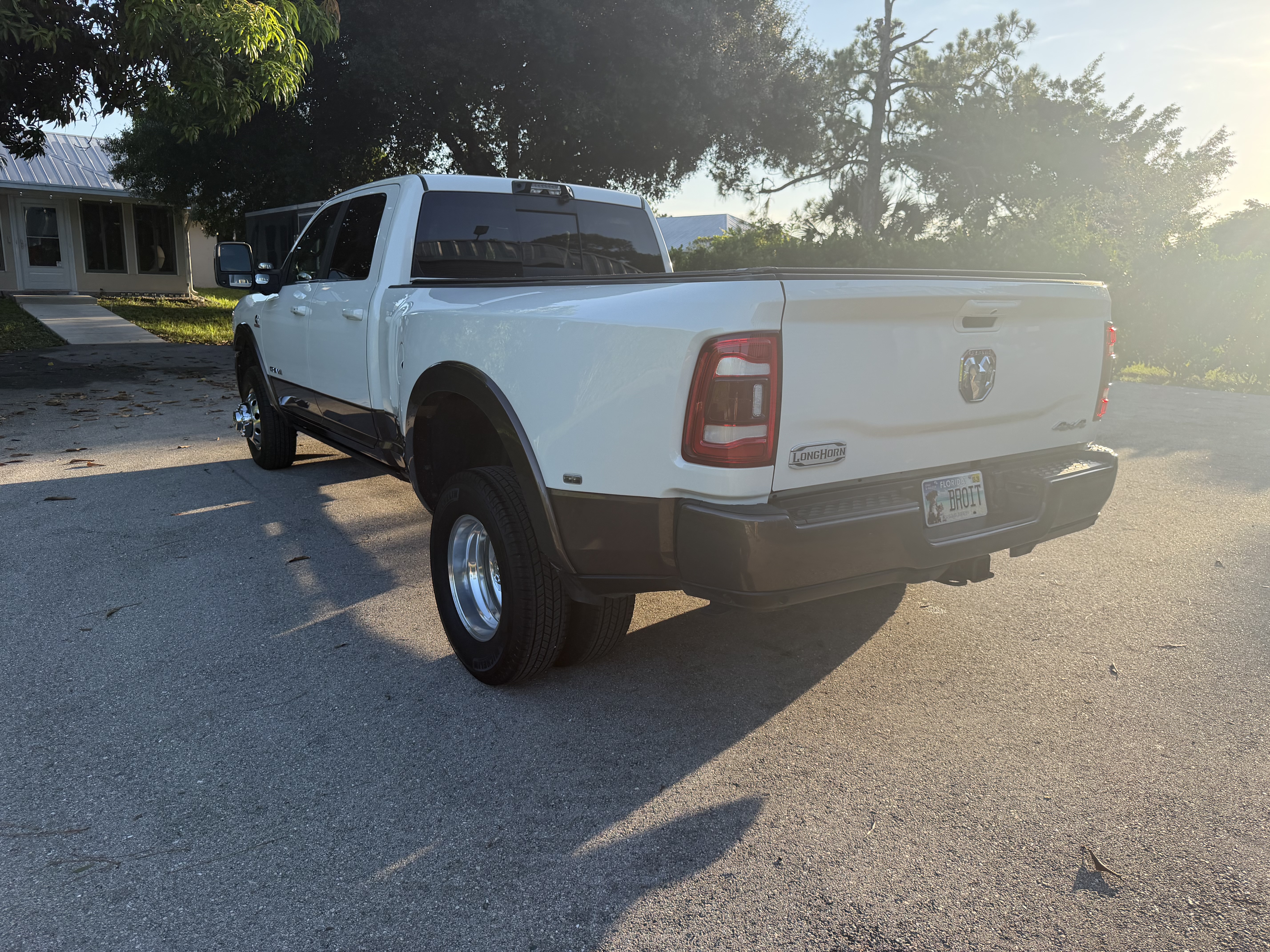 Used 2024 RAM 3500 Limited w/ Safety Group AWD/4WD image 12