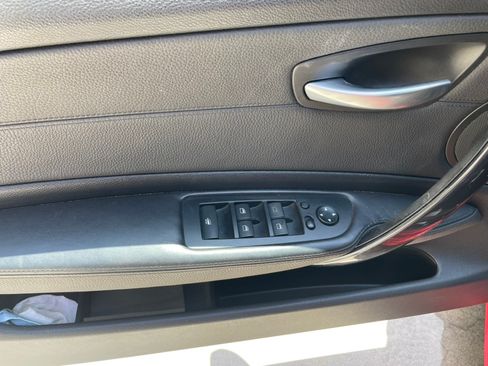 Used 2008 BMW 135i Convertible RWD image 10
