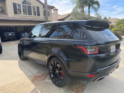 Used 2020 Land Rover Range Rover Sport HST image 8