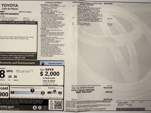 Used 2014 Toyota Camry LE image 2