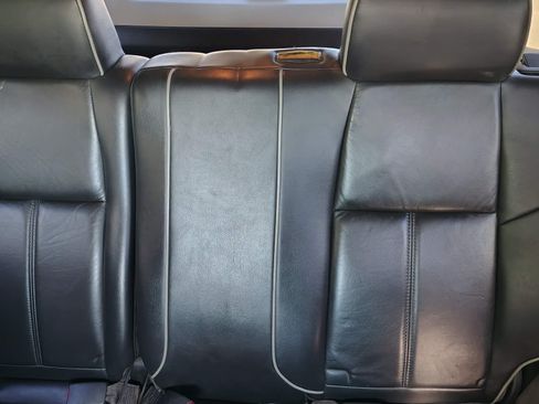 Used 2009 HUMMER H3 Alpha image 21