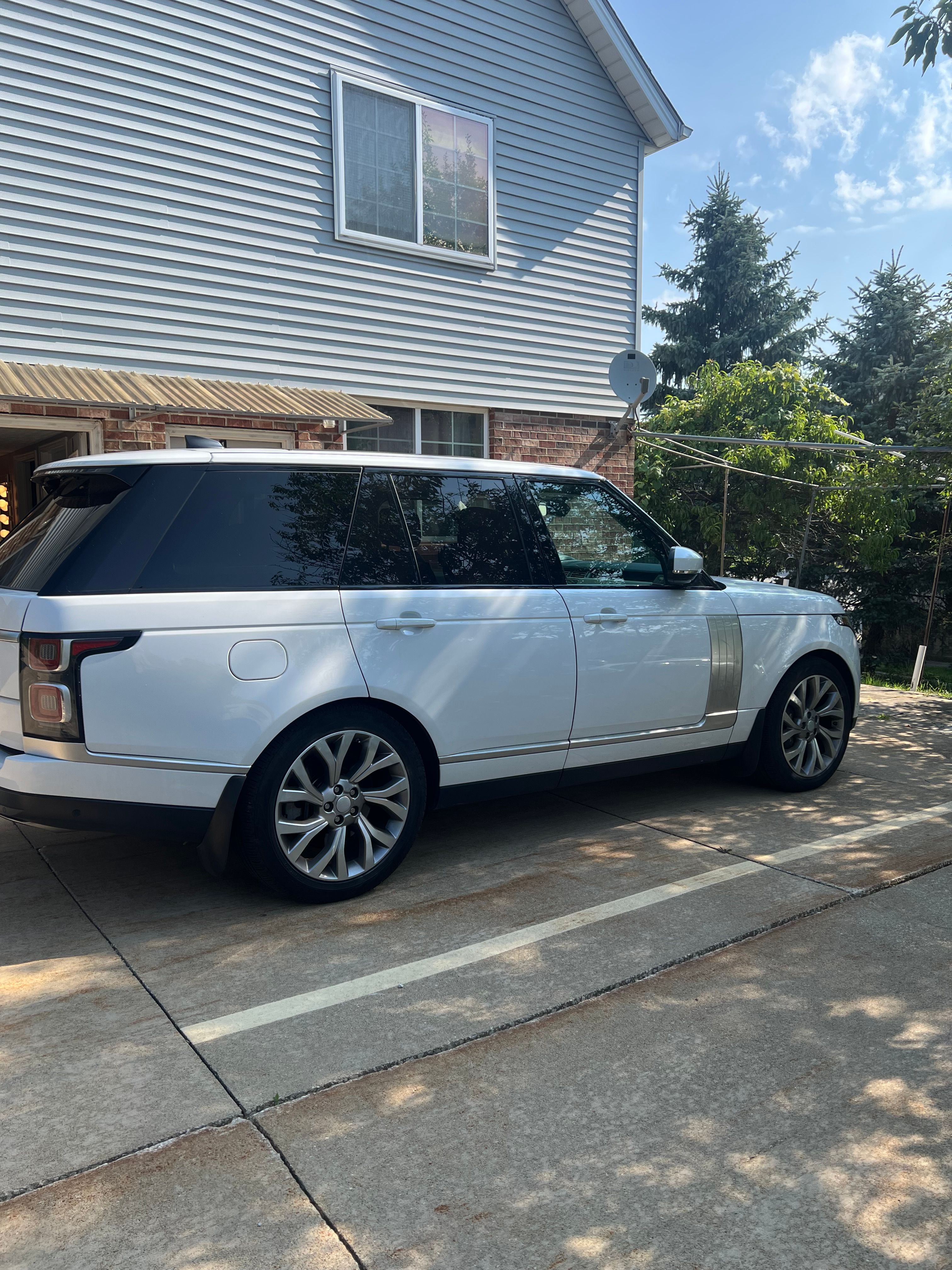 Used 2021 Land Rover Range Rover Westminster Edition AWD/4WD image 6