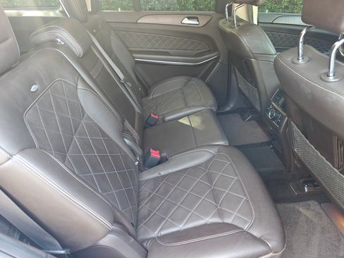 Used 2017 Mercedes-Benz GLS 550 4MATIC image 27
