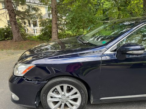 Used 2010 Lexus ES 350 FWD image 5