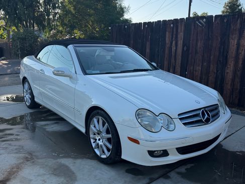 Used 2007 Mercedes-Benz CLK 350 Cabriolet image 1