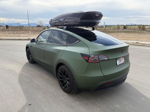 Used 2023 Tesla Model Y Long Range image 4