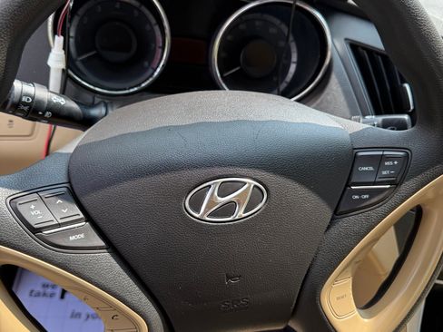 Used 2013 Hyundai Sonata GLS w/ Popular Equipment Pkg FWD image 9