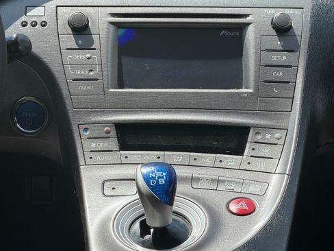 Used 2012 Toyota Prius Two FWD image 23