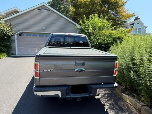 Used 2014 Ford F150 Lariat w/ Equipment Group 502A Luxury image 5