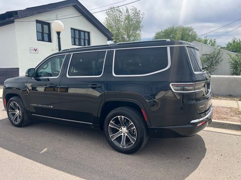 Used 2022 Jeep Grand Wagoneer Series I AWD/4WD image 24