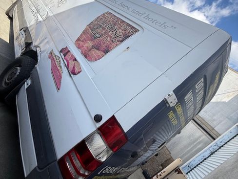 Used 2013 Mercedes-Benz Sprinter 2500 image 15