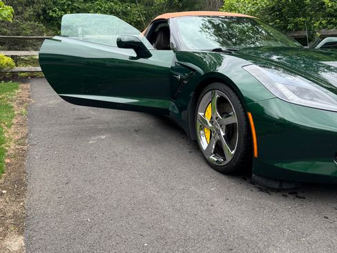 Used 2014 Chevrolet Corvette Stingray Convertible w/ 3LT Preferred Equipment Group RWD image 14