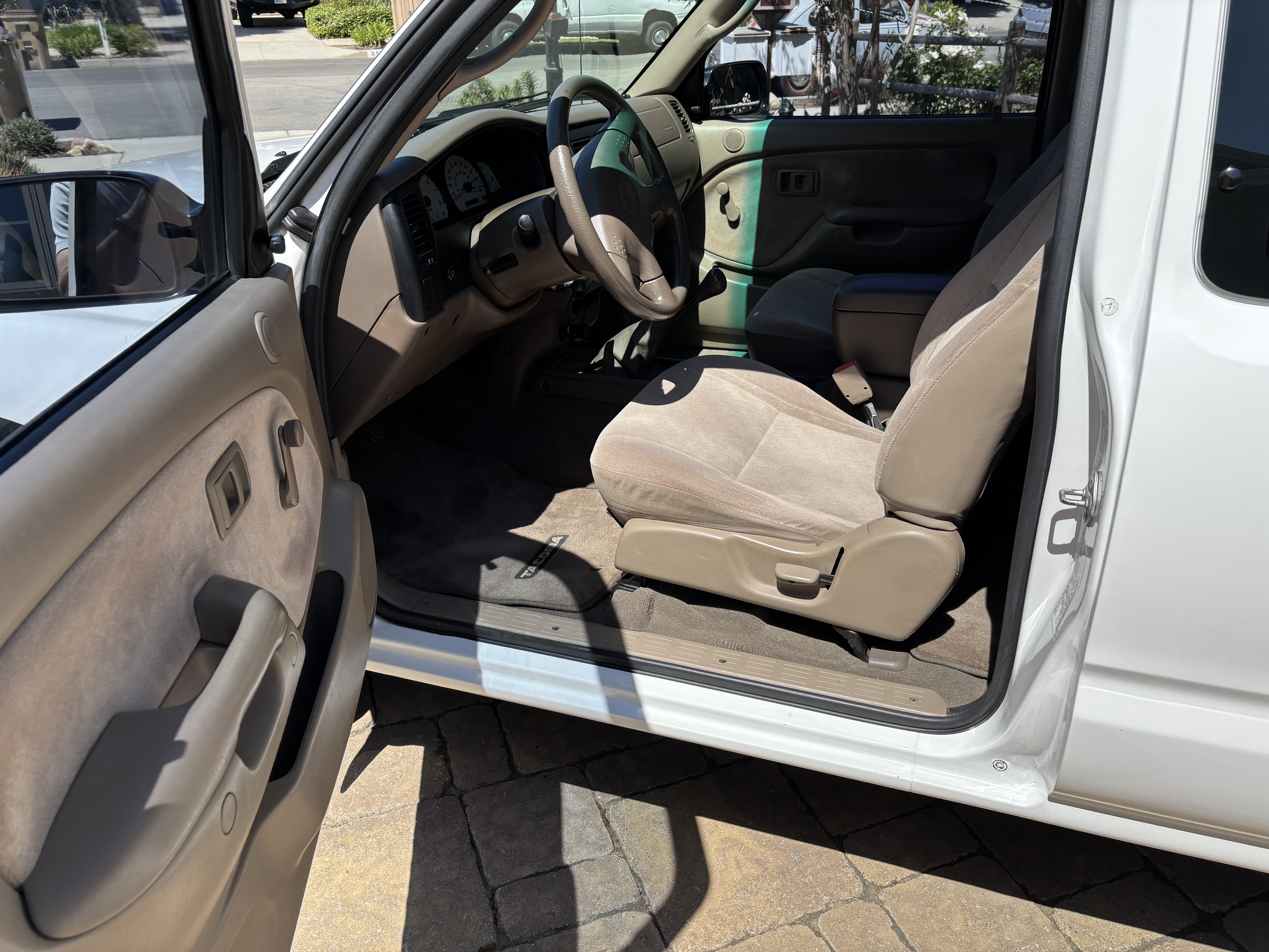 Used 2002 Toyota Tacoma 2WD Xtracab image 8