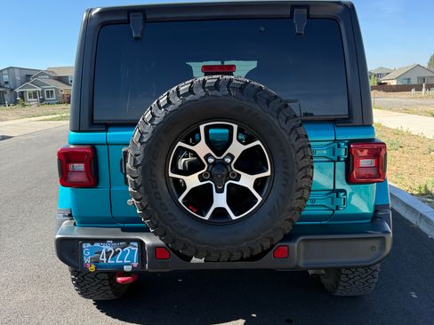Used 2020 Jeep Wrangler Unlimited Rubicon AWD/4WD image 13