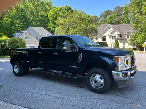 Used 2022 Ford F350 XLT AWD/4WD image 12