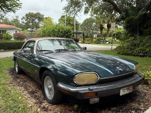 Used 1992 Jaguar XJS V12 Convertible image 9
