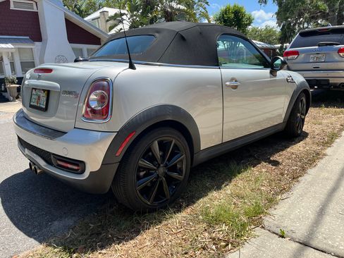 Used 2013 MINI Cooper Roadster S image 2