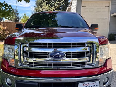 Used 2014 Ford F150 XLT w/ Equipment Group 302A Luxury AWD/4WD image 10