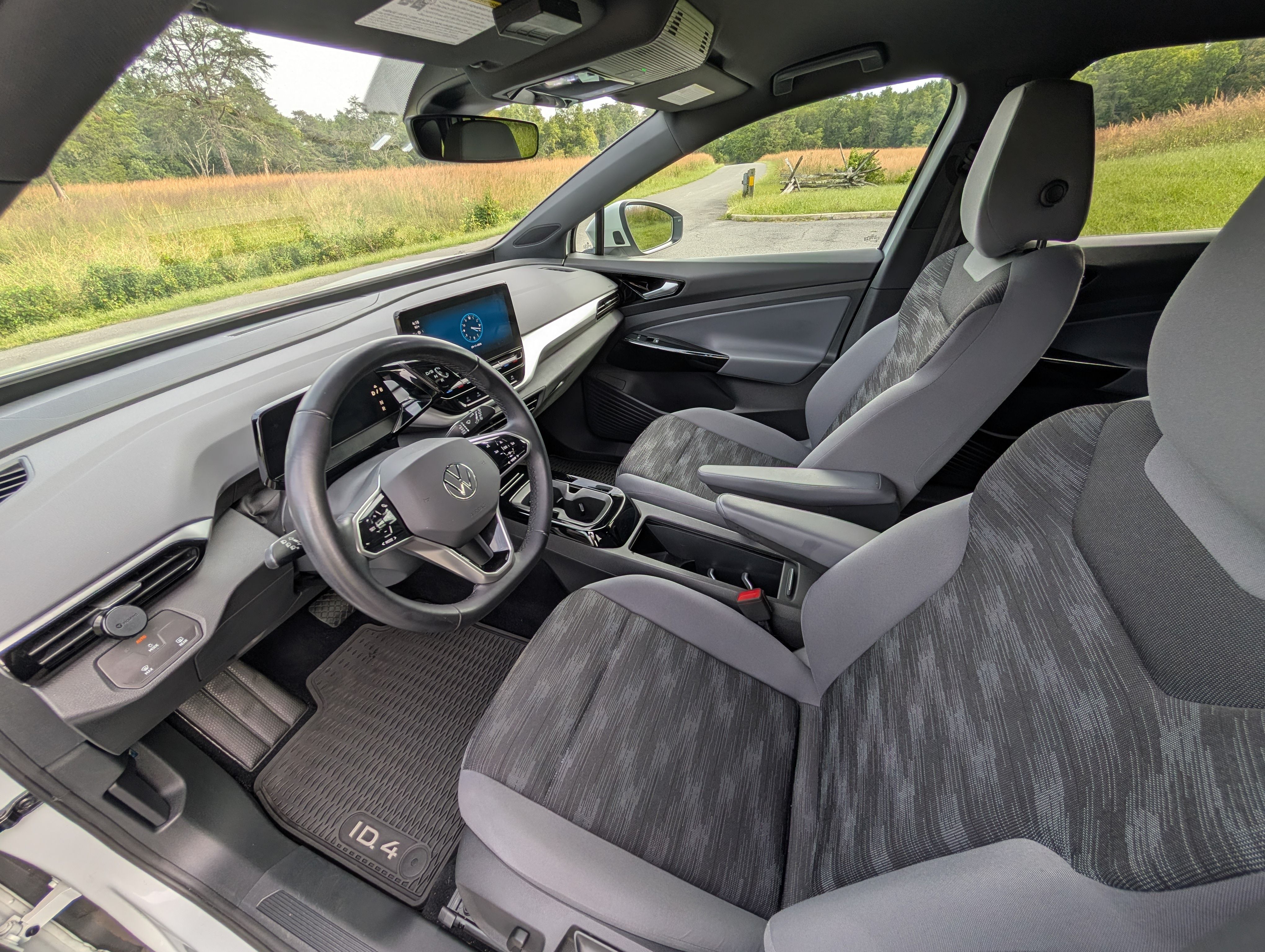 Used 2022 Volkswagen ID.4 Pro RWD image 18