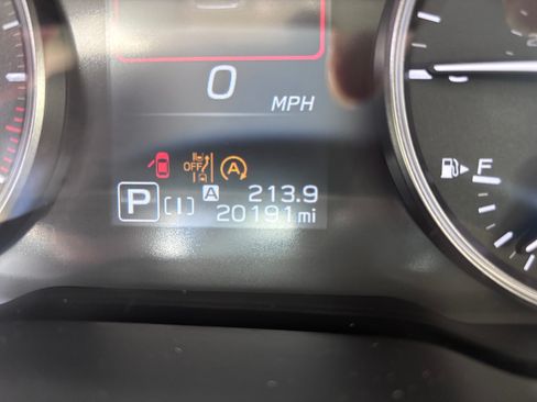 Used 2024 Subaru Impreza 2.0i Sport AWD/4WD image 5