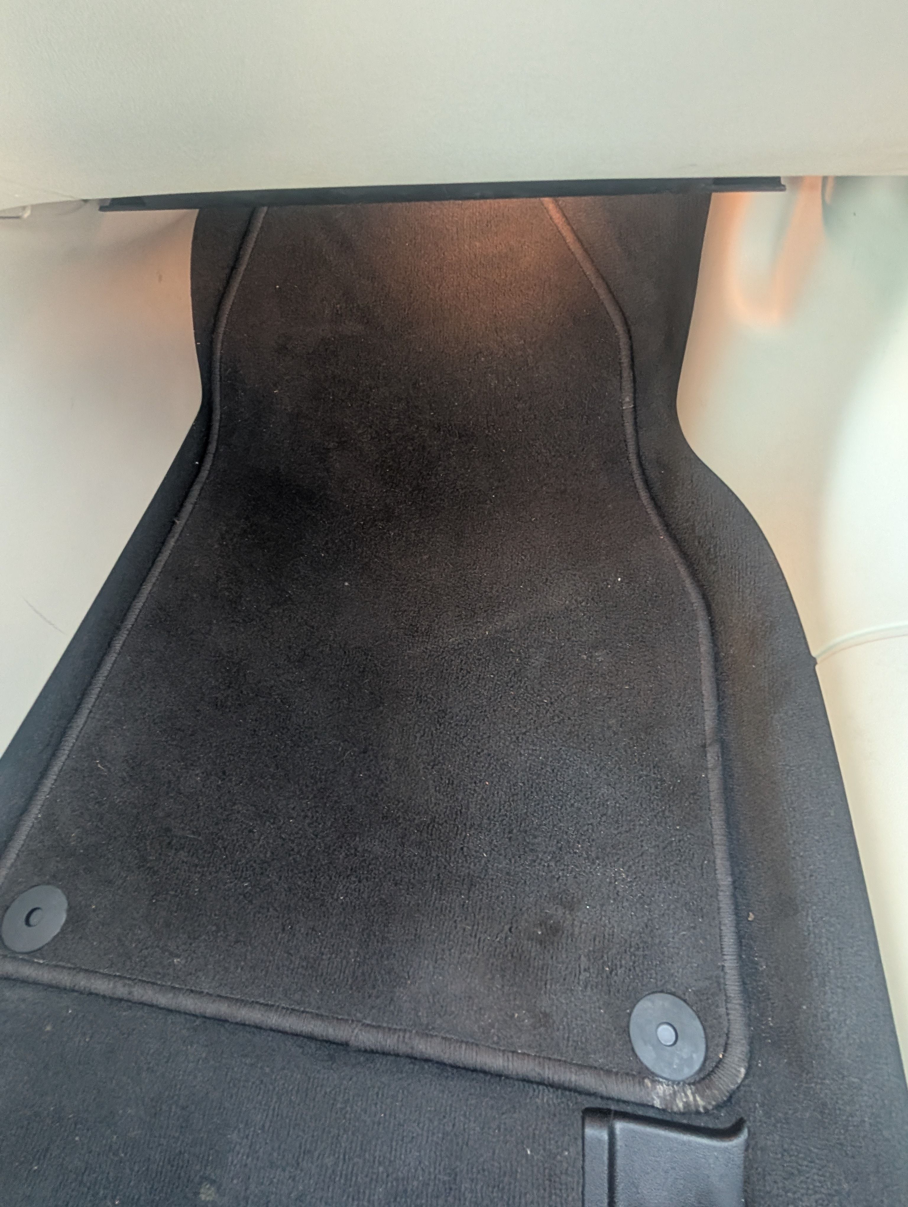 Used 2011 Saab 9-3 Aero FWD image 9
