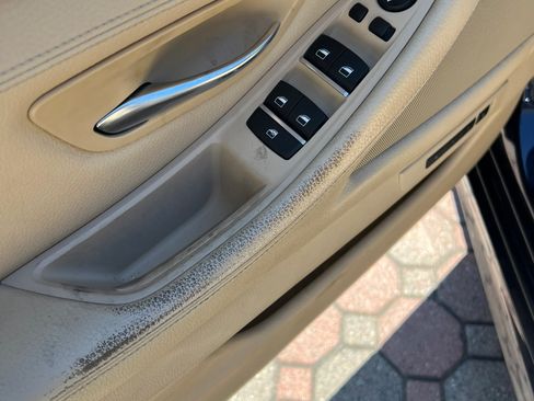 Used 2013 BMW 550i Sedan image 30