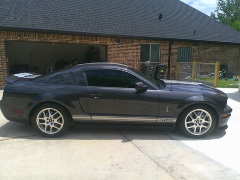 Used 2007 Ford Mustang Shelby GT500 RWD image 5