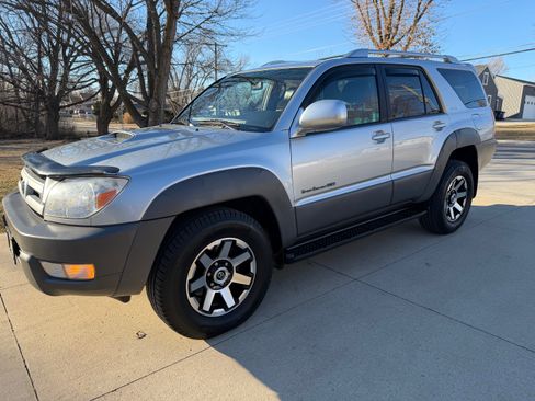 Used 2003 Toyota 4Runner Sport image 1