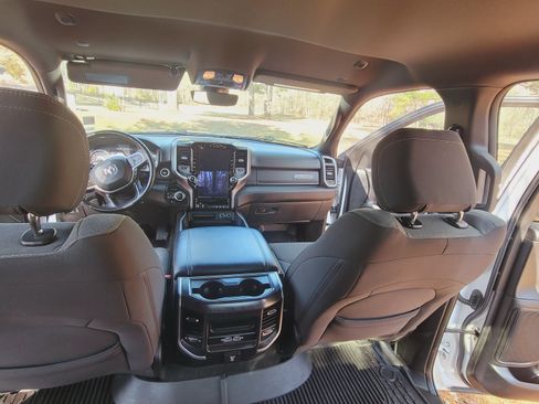 Used 2021 RAM 1500 Big Horn image 14