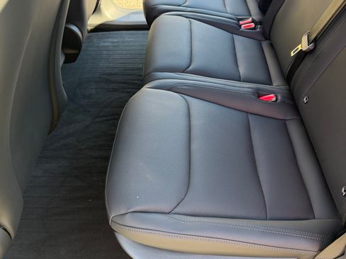 Used 2024 Tesla Model X image 20