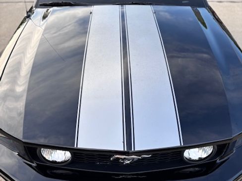 Used 2006 Ford Mustang GT RWD image 18
