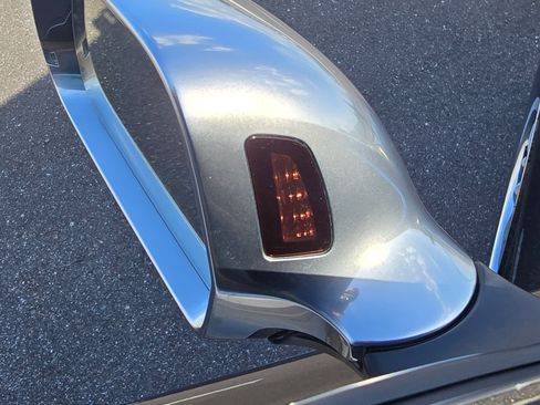 Used 2009 Audi S8 image 11