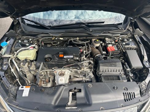 Used 2018 Honda Civic EX image 16