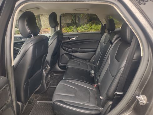 Used 2015 Ford Edge Titanium AWD/4WD image 9
