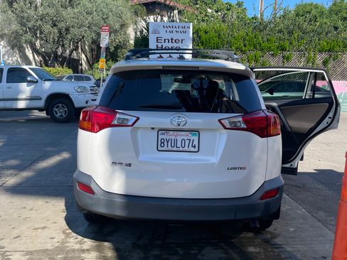Used 2014 Toyota RAV4 Limited w/ Technology Package image 4