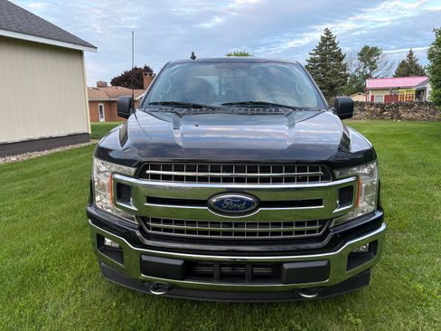 Used 2018 Ford F150 XLT w/ Equipment Group 302A Luxury AWD/4WD image 6